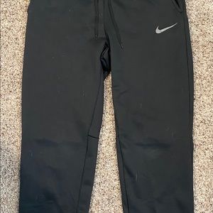 Black Nike sweatpants size large